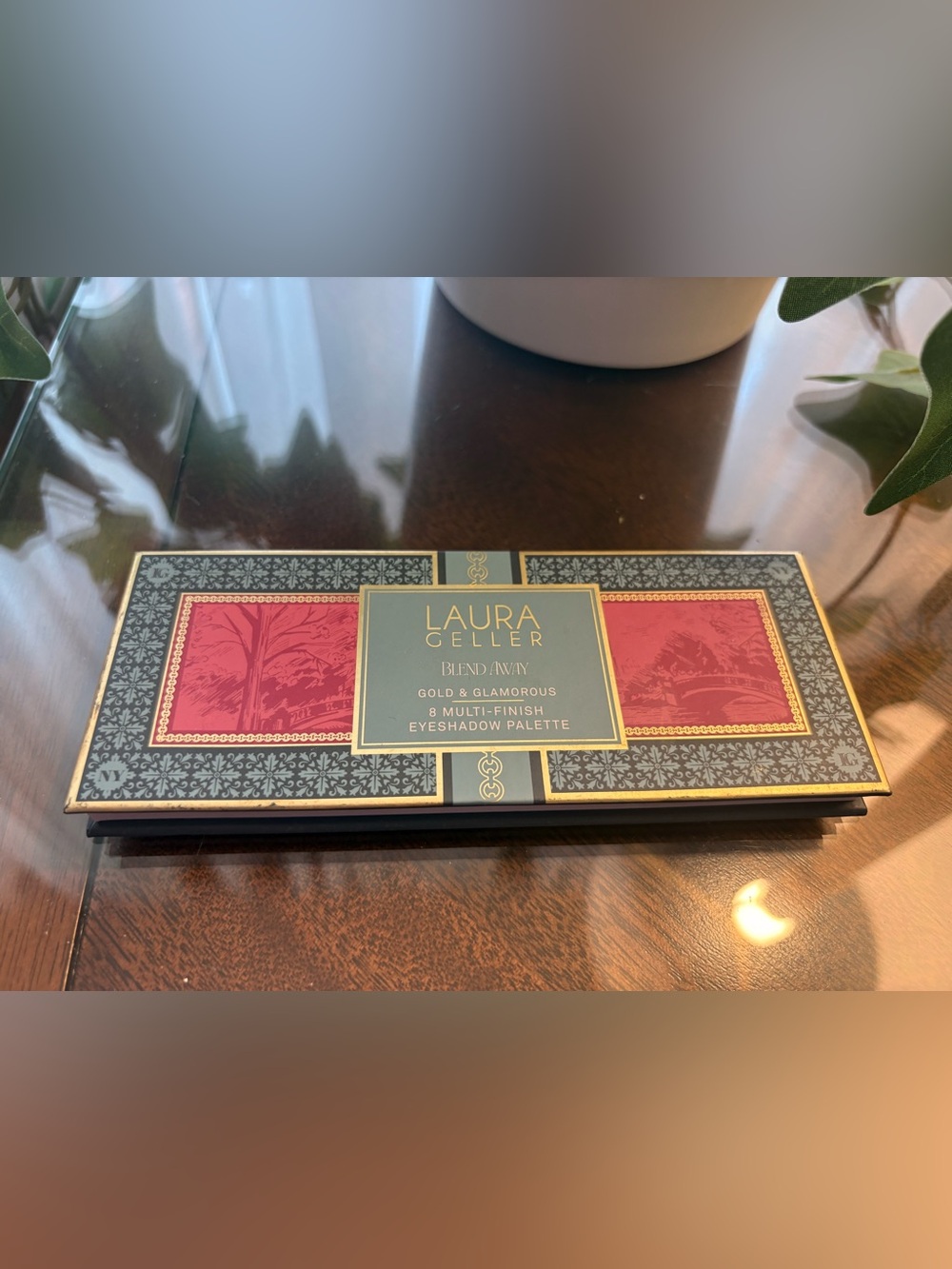 Laura Geller Blend Away Gold & Glamorous 8 Multi-Finish Eyeshadow Palette